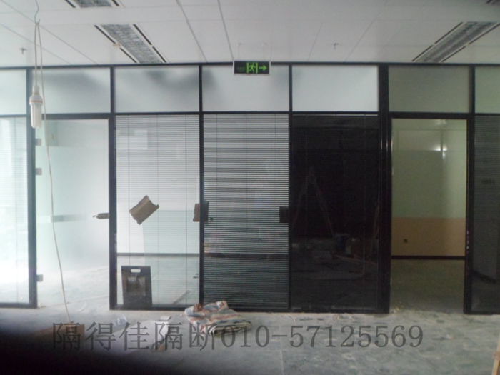 雙層玻璃中間帶百葉隔斷